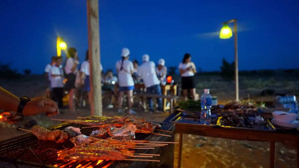 BBQ NƯỚNG NGOÀI TRỜI